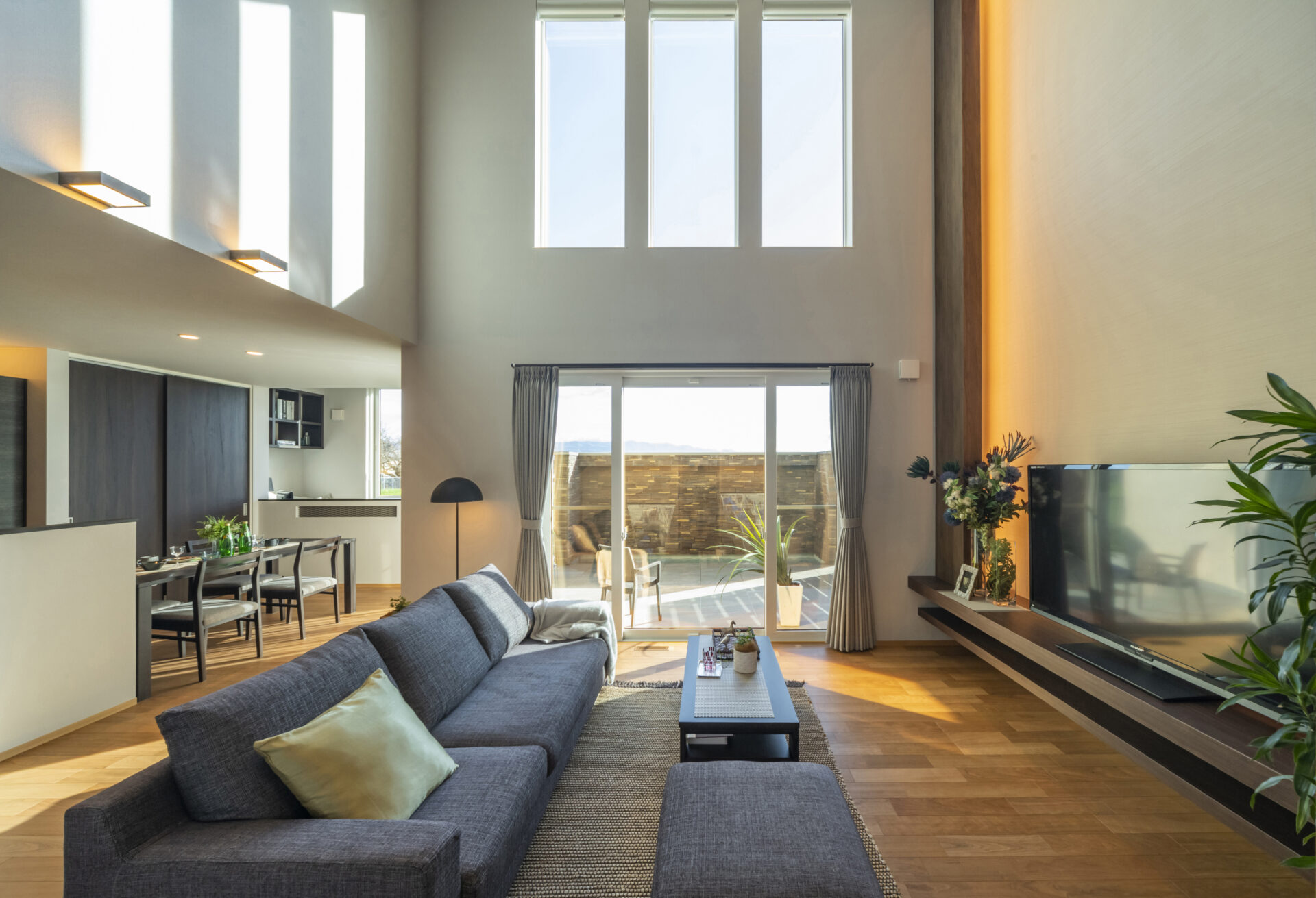 リゾート感溢れるウォーターガーデンのある暮らし